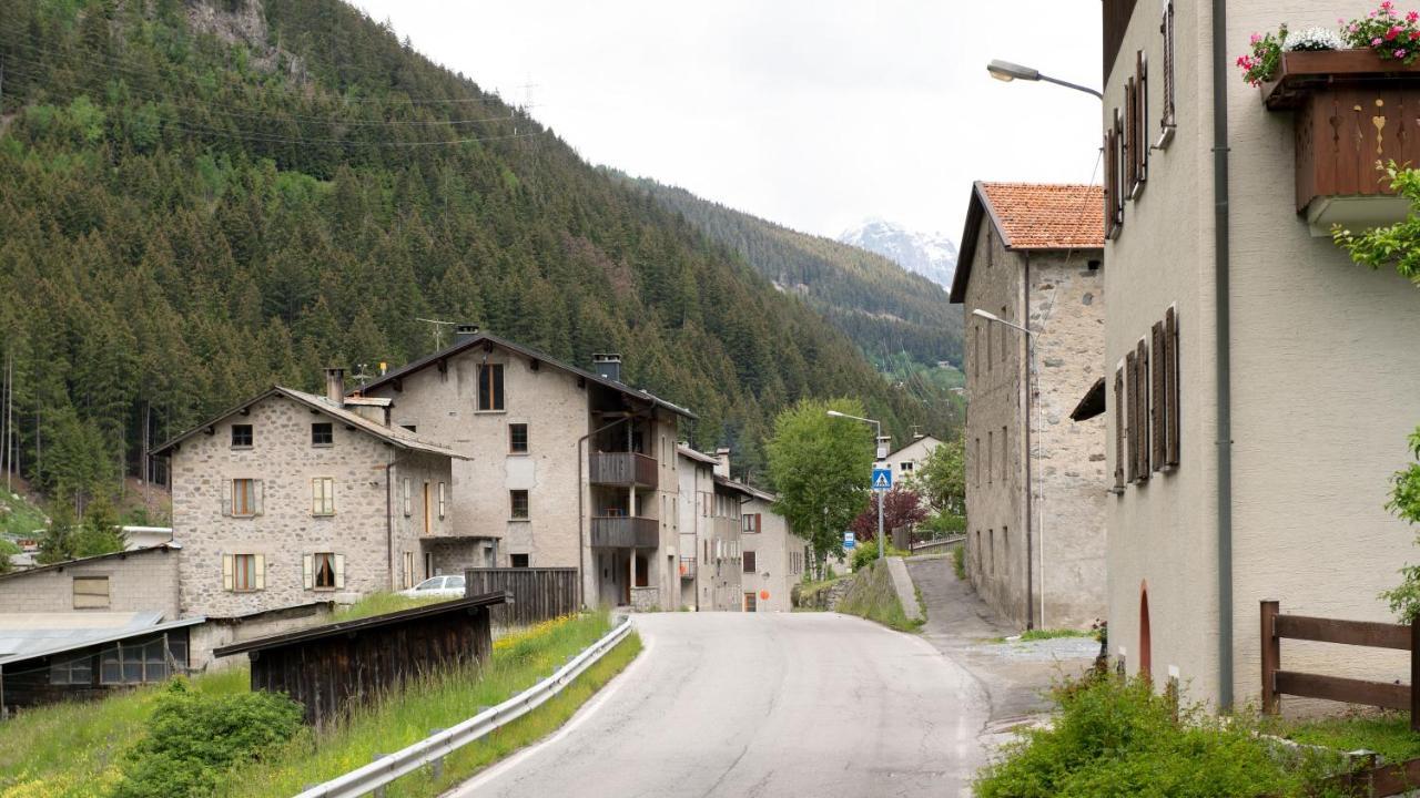 Italianway - Villa Tola Valdisotto Exterior photo